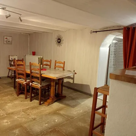 Appartement Dans Le Morvan 16 Min De L'Autoroute Beauvilliers  Buitenkant foto